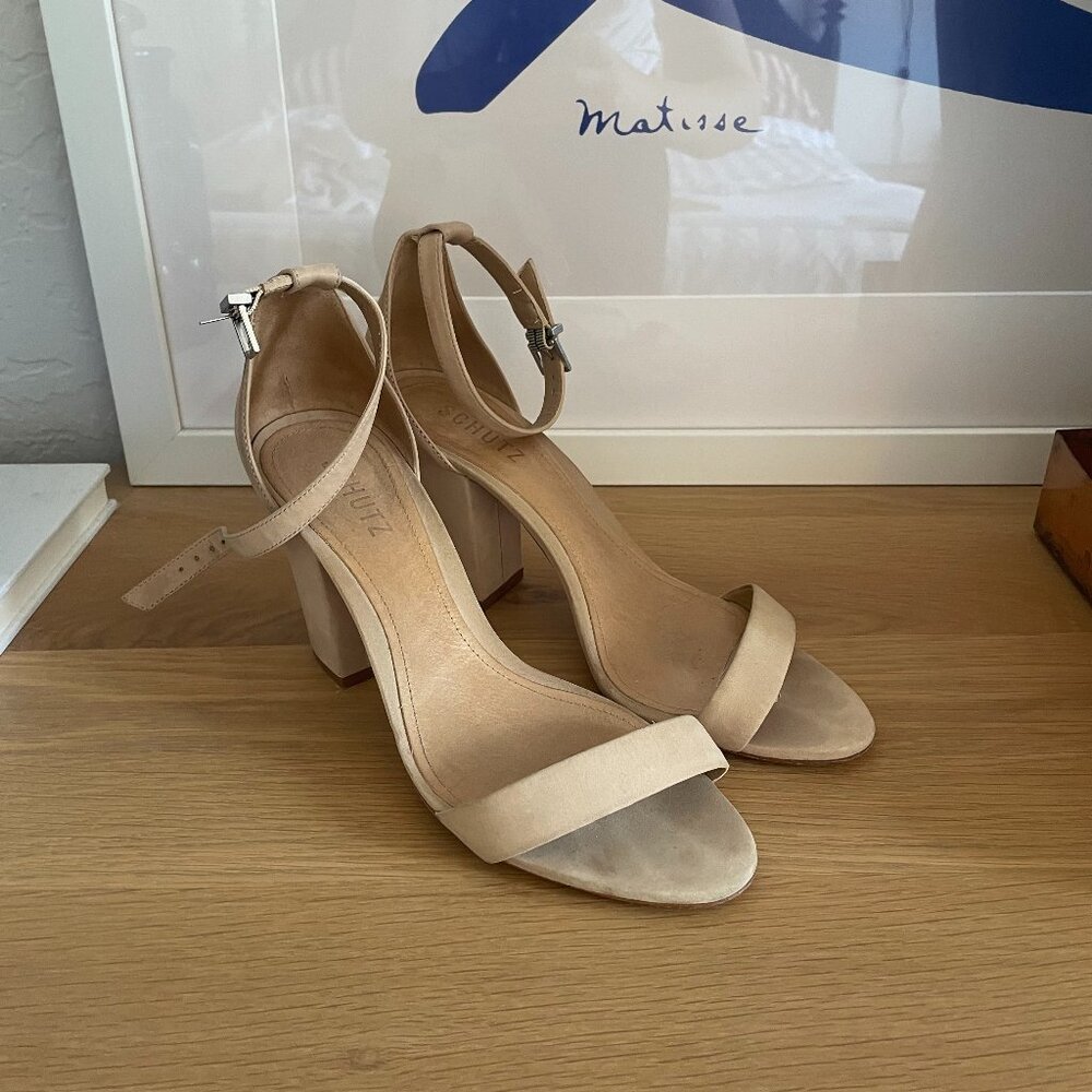Schutz Jenny Lee Nude Beige Suede Block Heel Sandal, Size 8